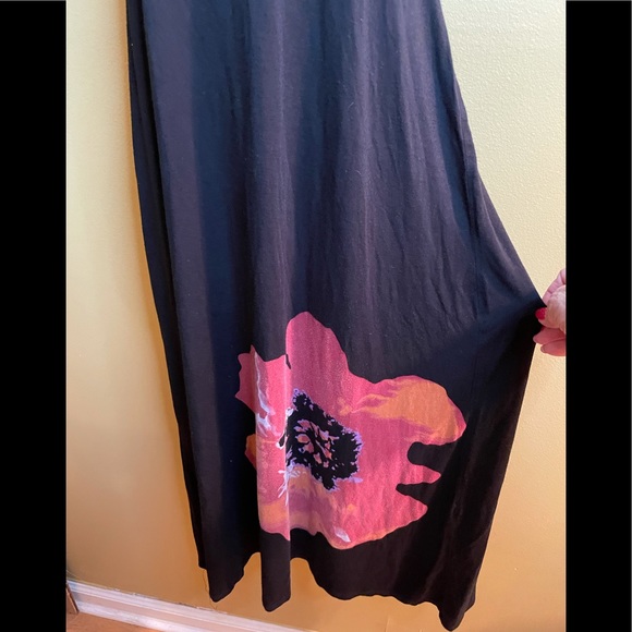 Sleeveless Love Culture Dress w/Flower - Picture 2 of 5